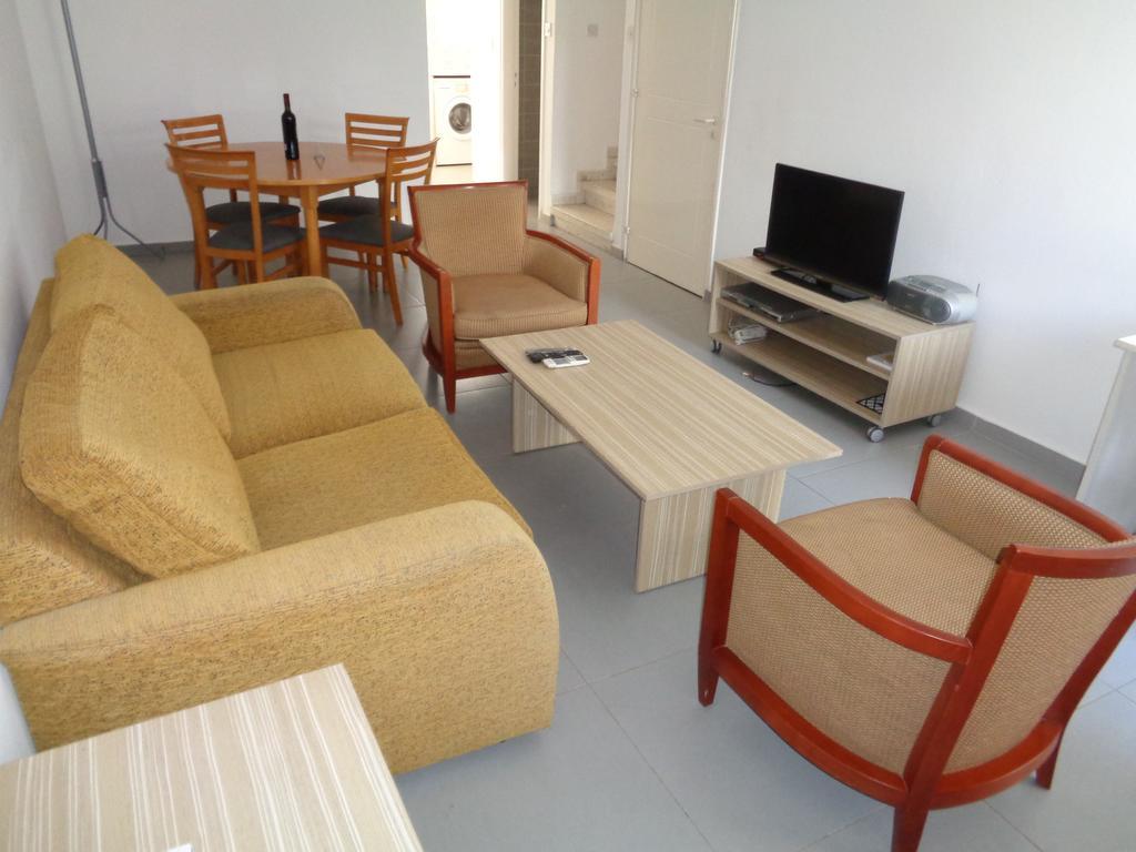 Ferienwohnung Santa Barbara Complex Limassol Exterior foto