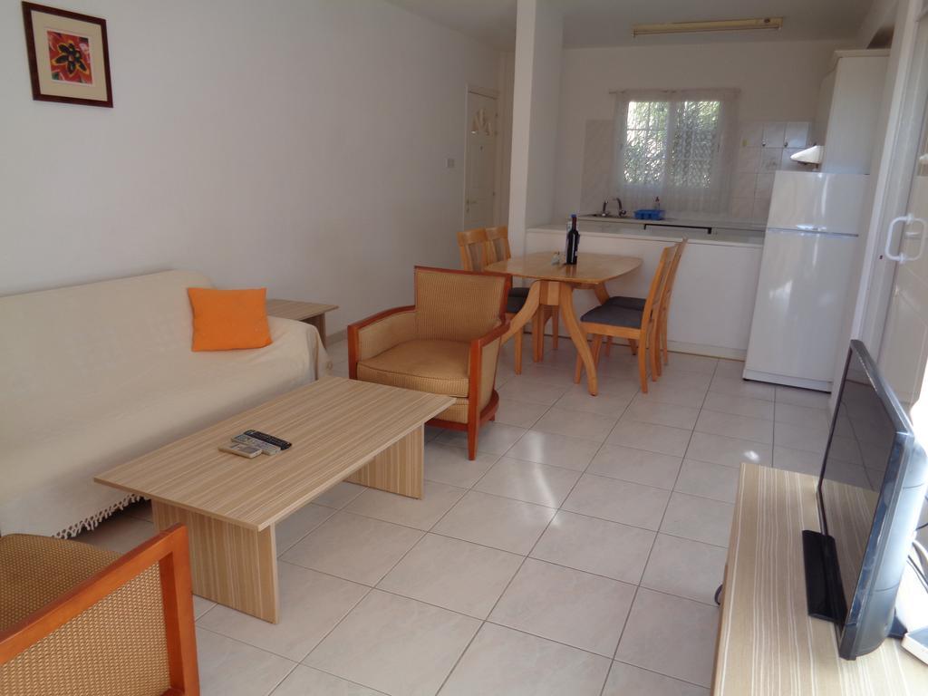 Ferienwohnung Santa Barbara Complex Limassol Exterior foto